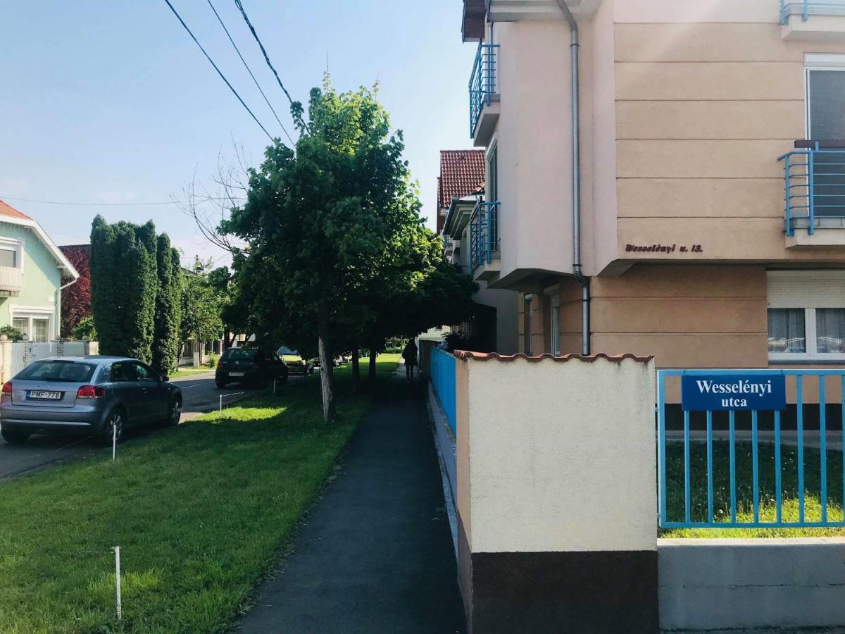 Tamara Apartman Apartment Hajduszoboszlo Bagian luar foto